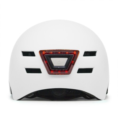Casco Blanco con Luz trasera y delantera (Recargable USB) para Scooter, Bicicleta y E-Bike - Talla L  [City Wheel]
