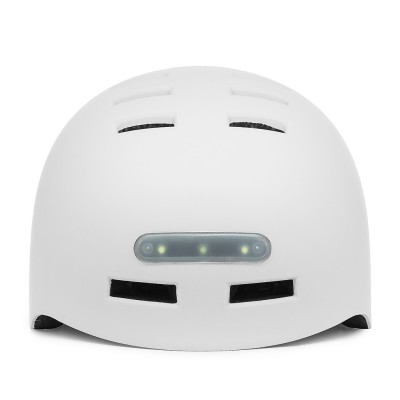 Casco Blanco con Luz trasera y delantera (Recargable USB) para Scooter, Bicicleta y E-Bike - Talla L  [City Wheel]